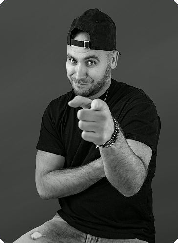 Portrait de Thomas Hazera, directeur artistique et marketing à Marseille